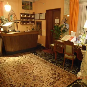 Souvenir Maya Hotel